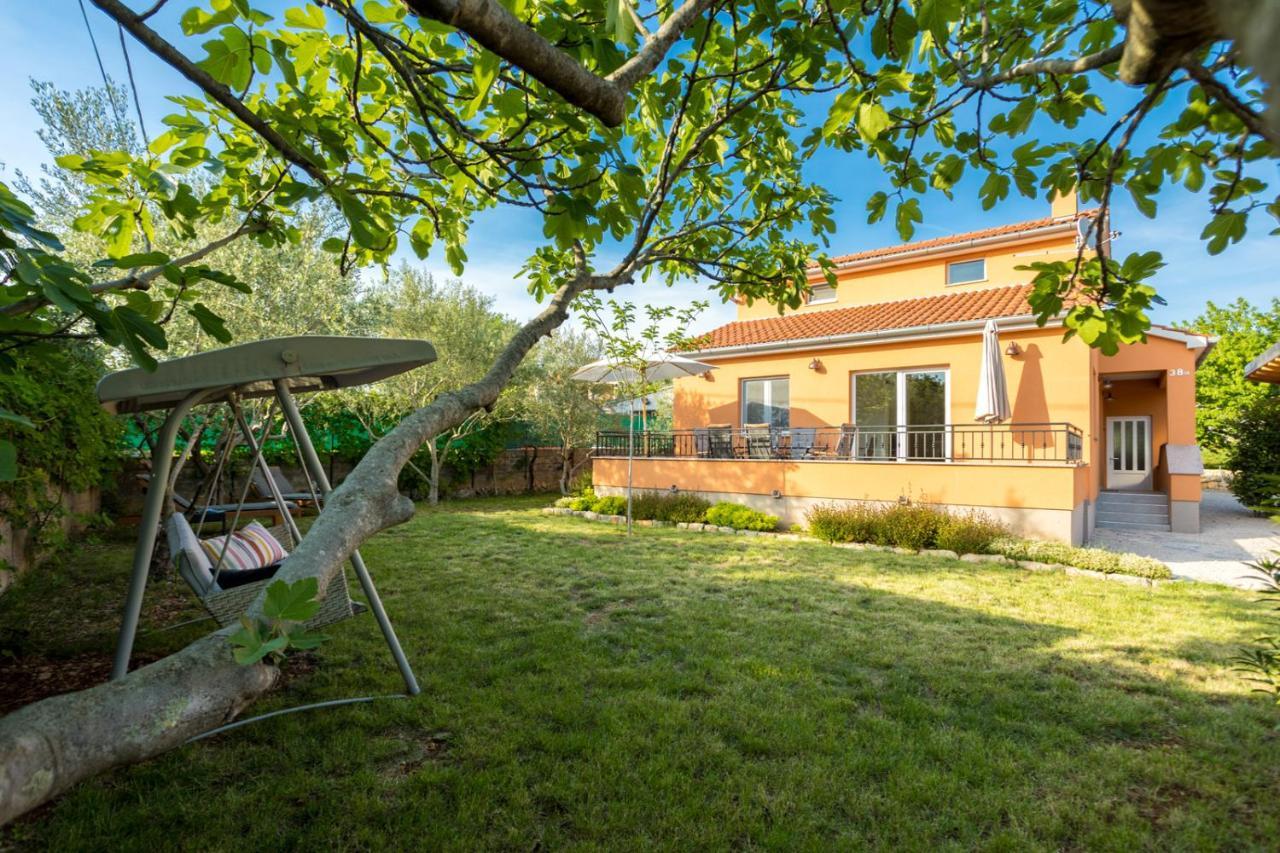 Holiday House Toici Nenadici  Eksteriør bilde
